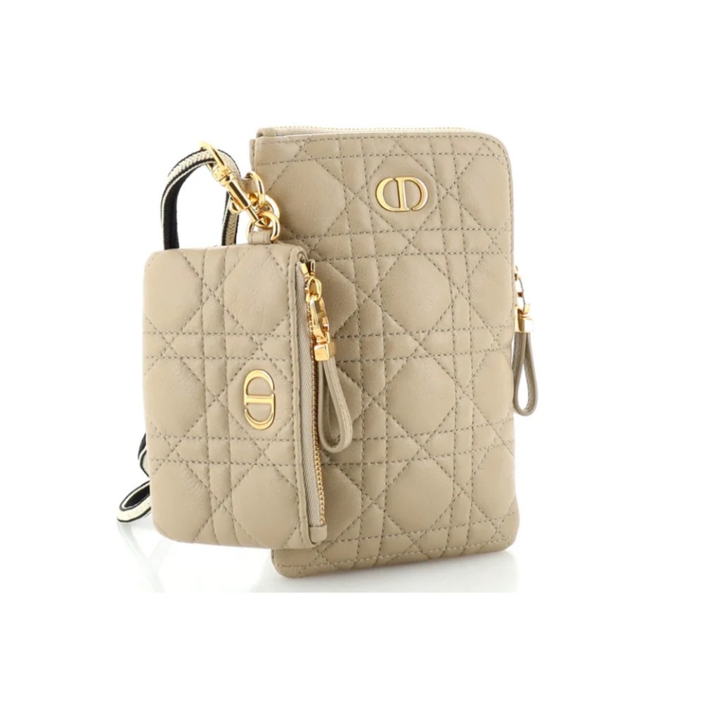 Dior travel vertical valet
